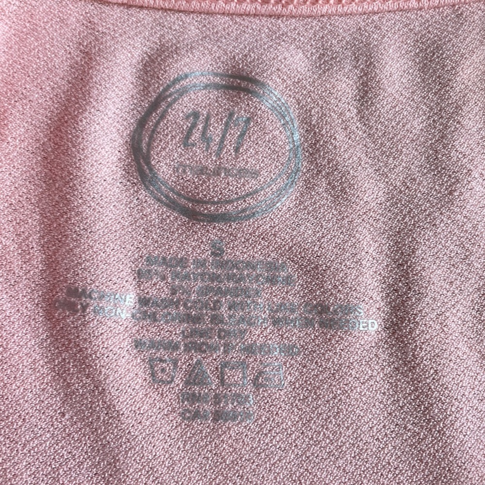 24/7 Comfy Top - Picture 5 of 5